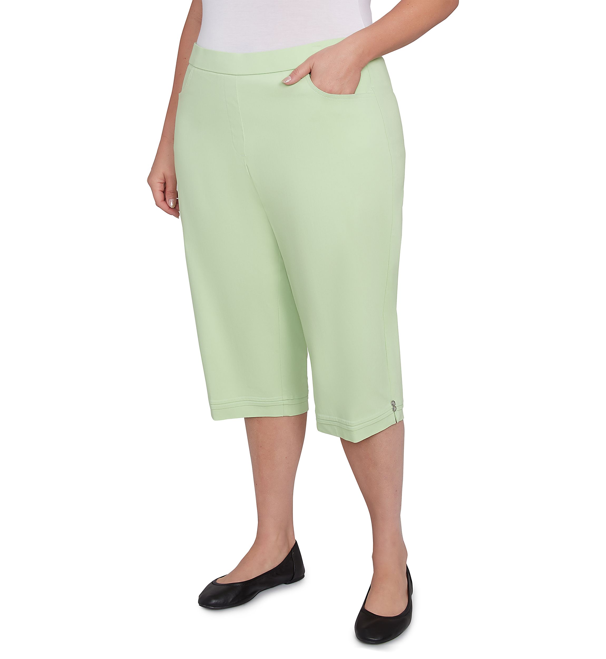 Plus Size Parrot Cay Novelty Cuff Capri Pants with Tummy Control
