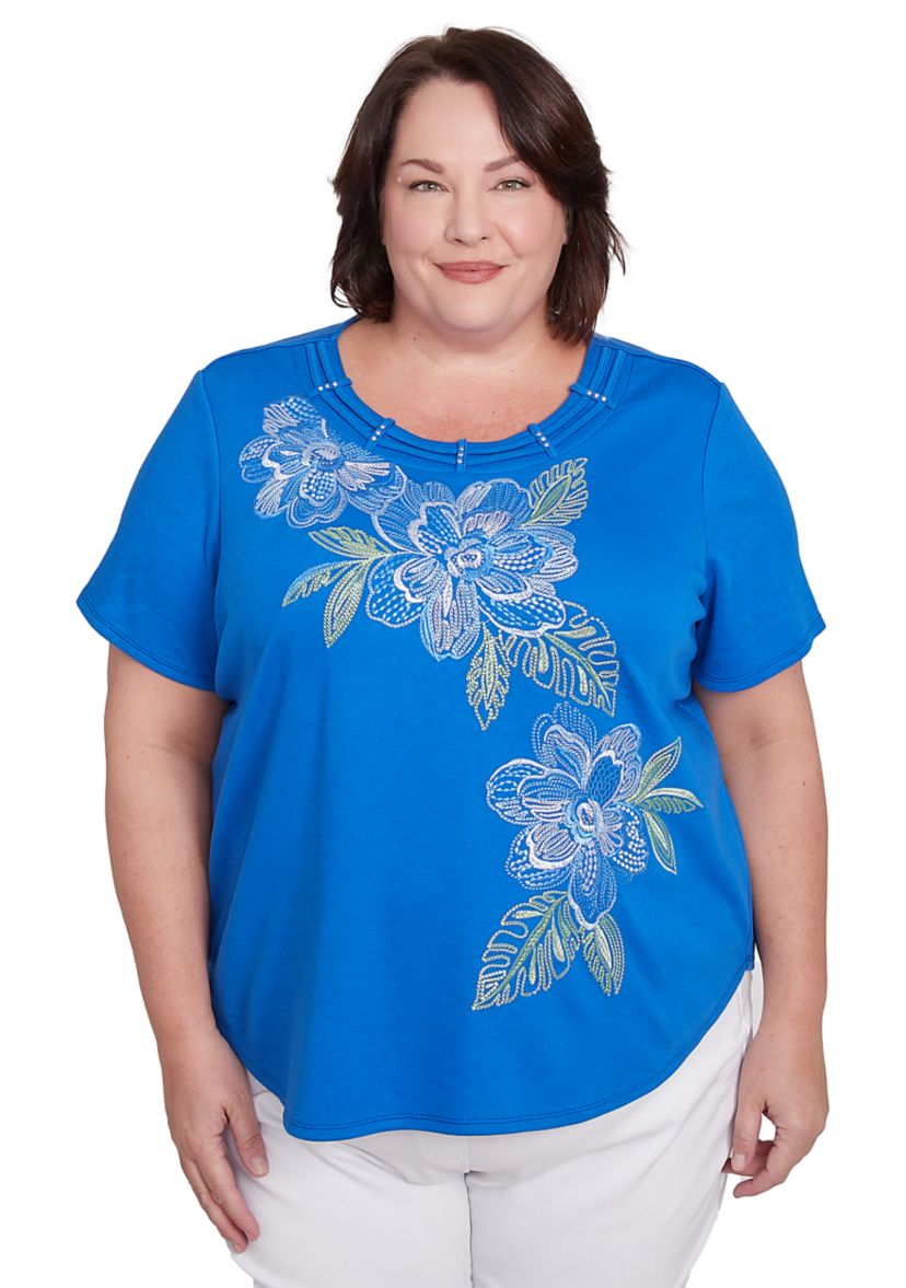Plus Size Parrot Cay Floral Embroidery Top