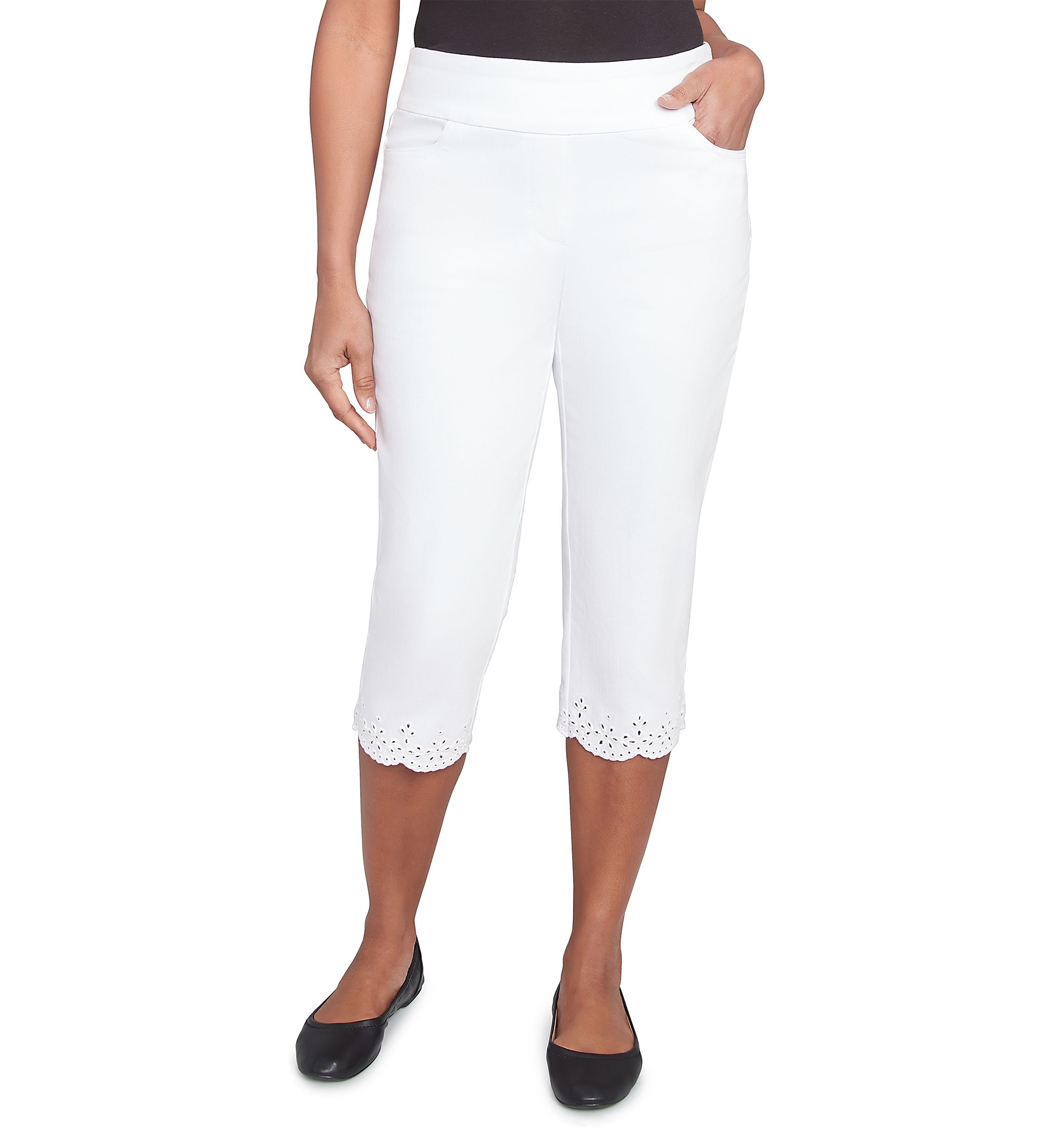 Womens  Crystal Springs Eyelet Cuff Capri Pants
