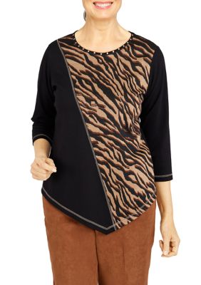 Women's Madagascar Spliced Asymmetrical Hemline 3/4 Sleeve Top