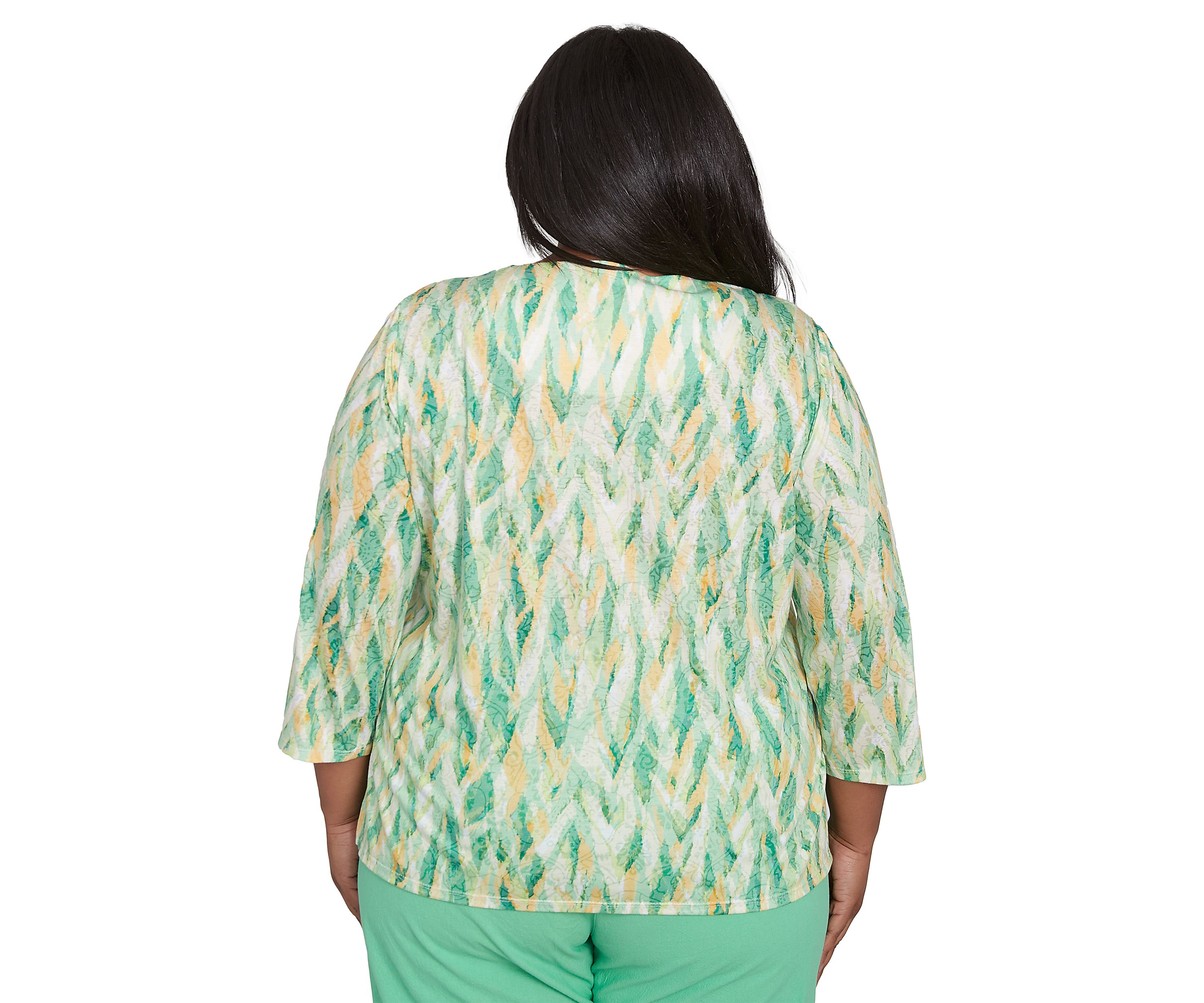 Plus Size Rise and Shine Texture Printed Top