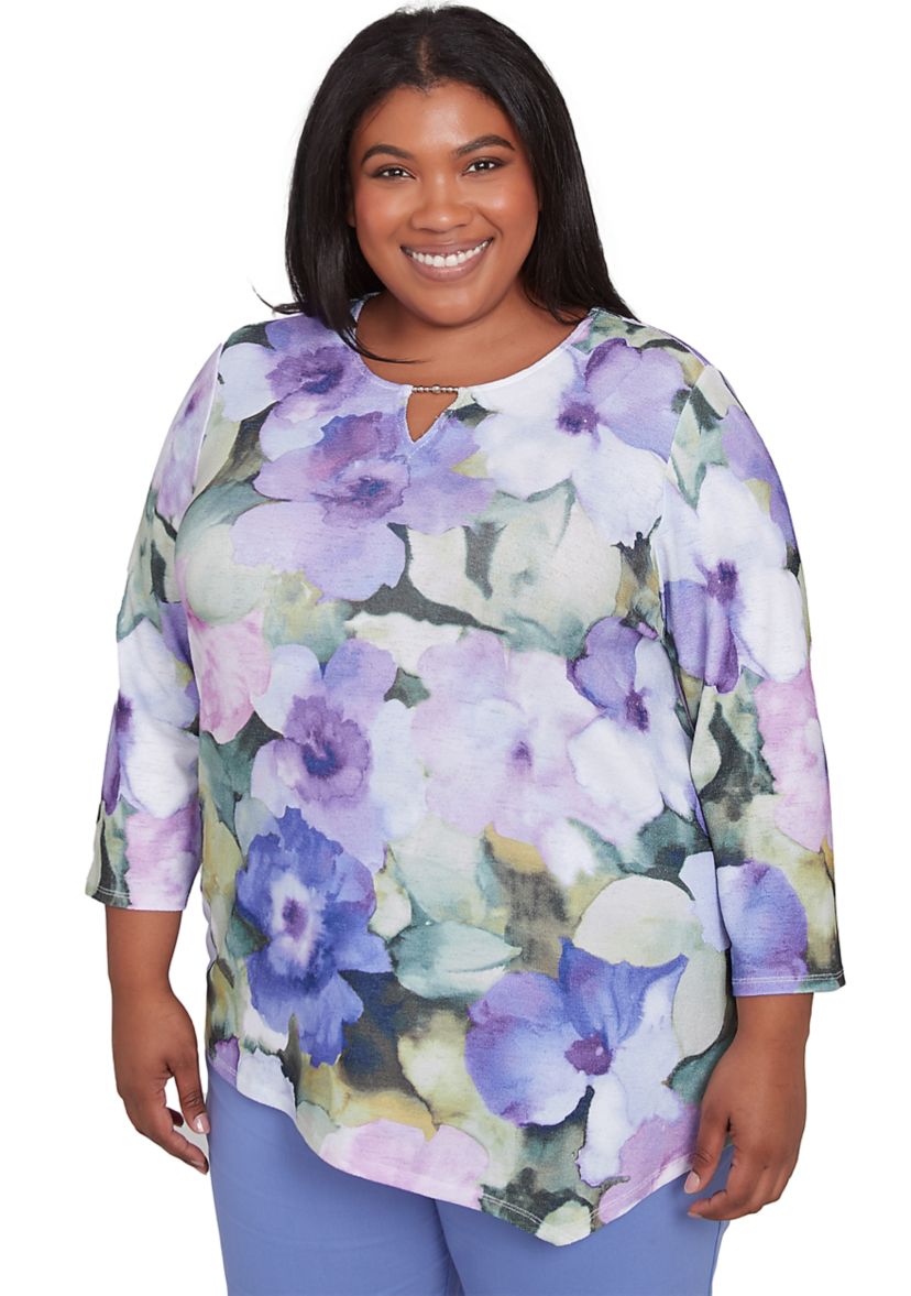Plus Size Santa Fe Drama Floral Top