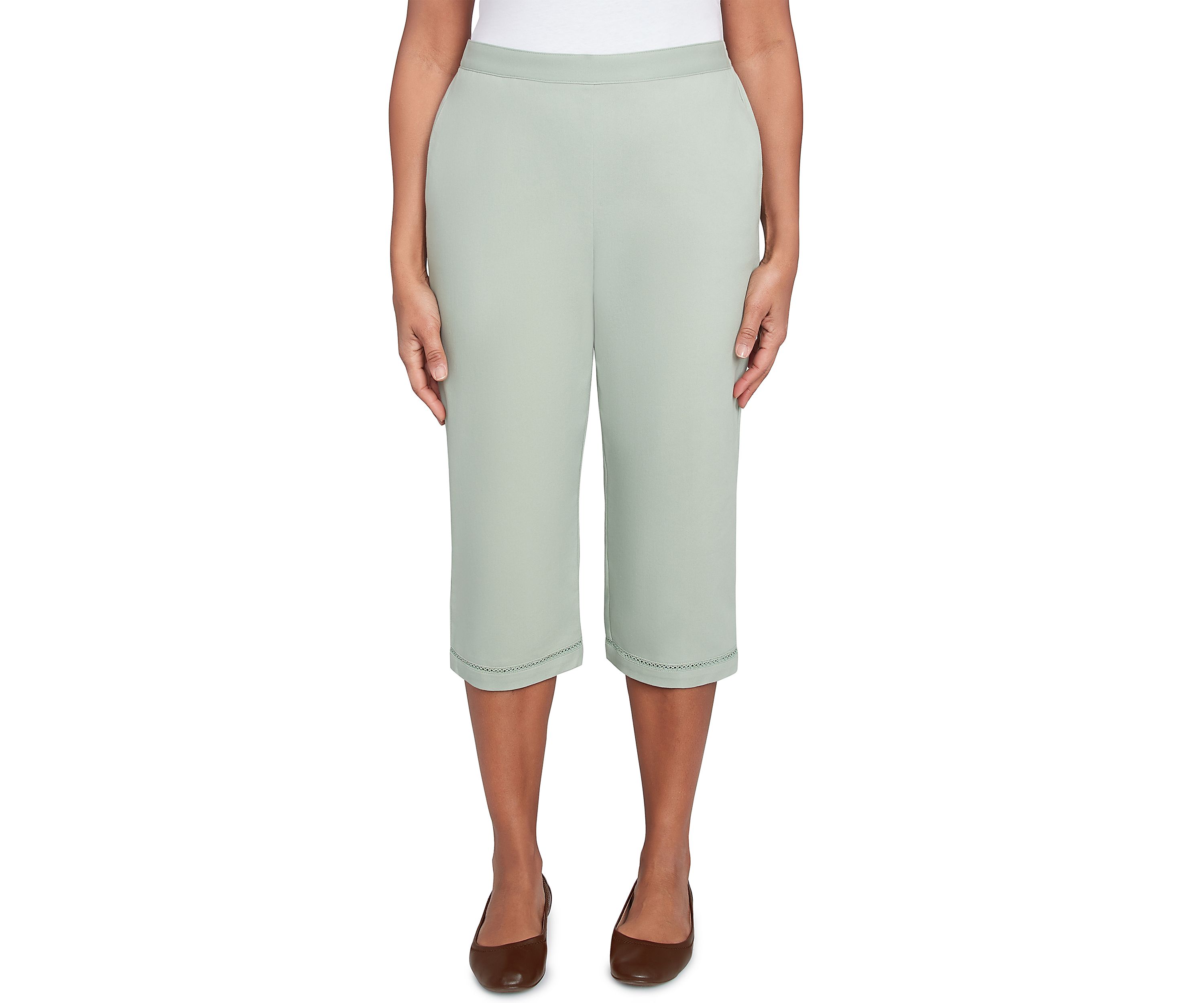 Petite Santa Fe Capri Pants with Crochet Inset