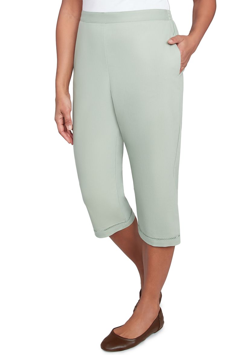 Petite Santa Fe Capri Pants with Crochet Inset