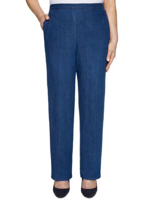 short pants and top for ladies