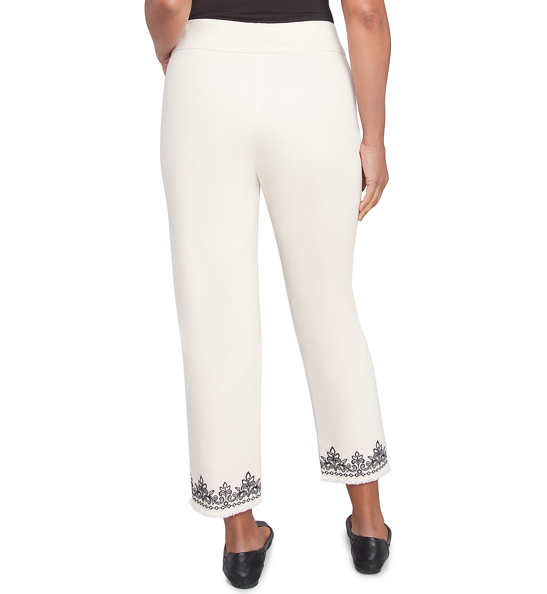 Womens Natural Instinct Medallion Cuff Ankle Pants