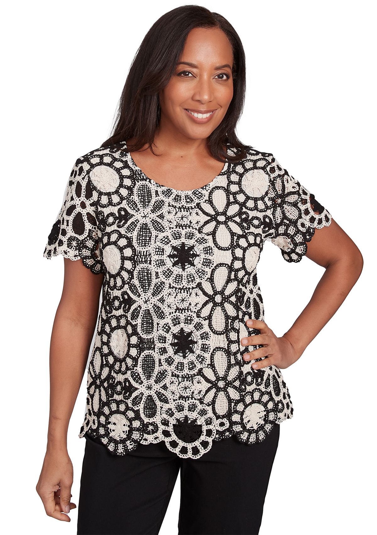 Womens Natural Instinct Crochet Flowers Top