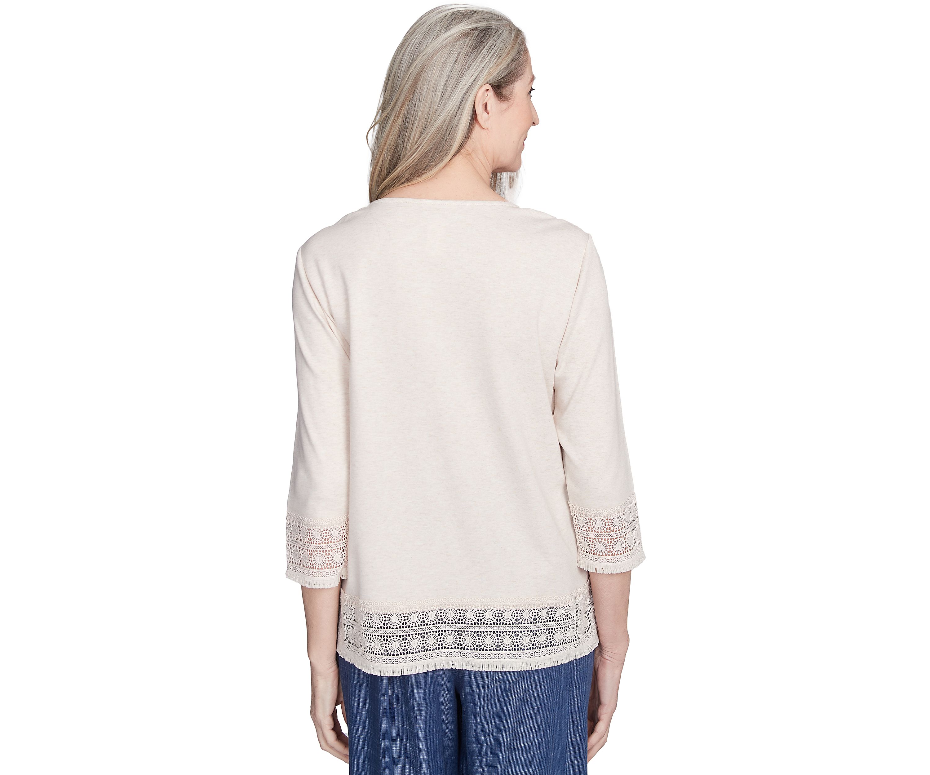 Petite Summer Solstice Lace Trimmed Top with Necklace