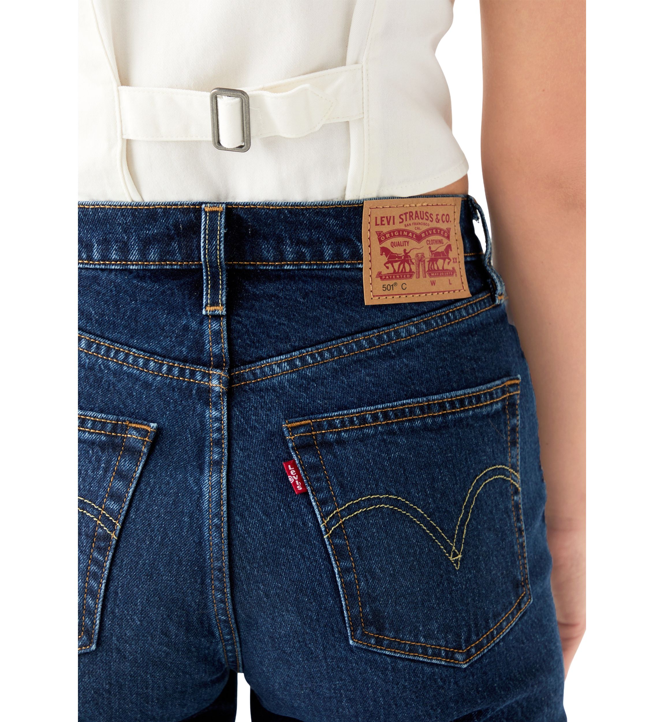 501 Curve Jeans