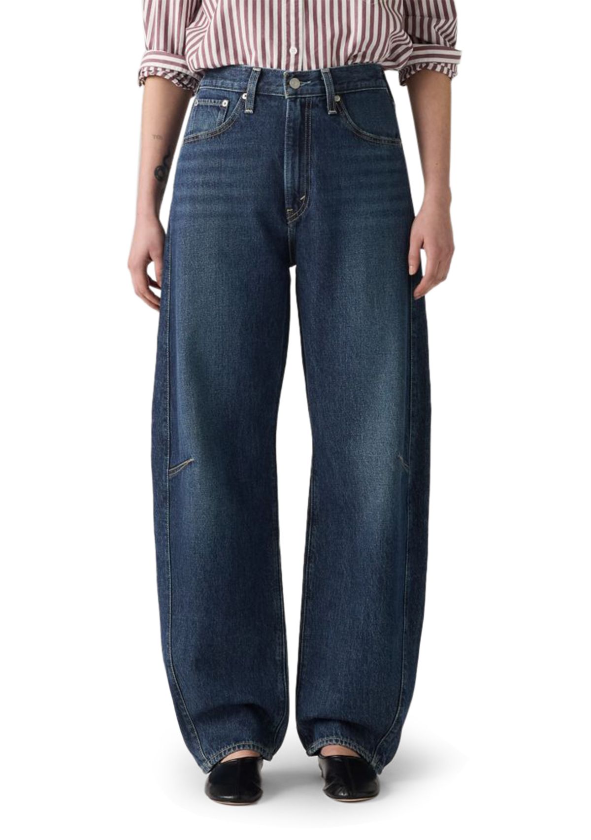 Cinched Barrel Mom Jeans 
