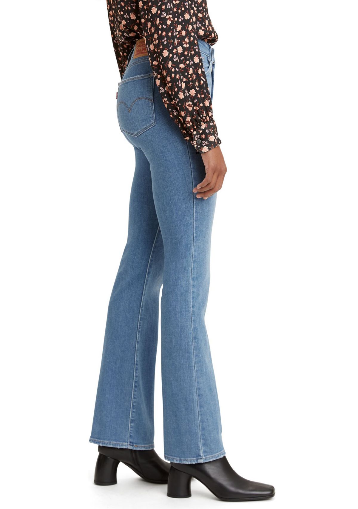 725 High Rise Bootcut Jeans