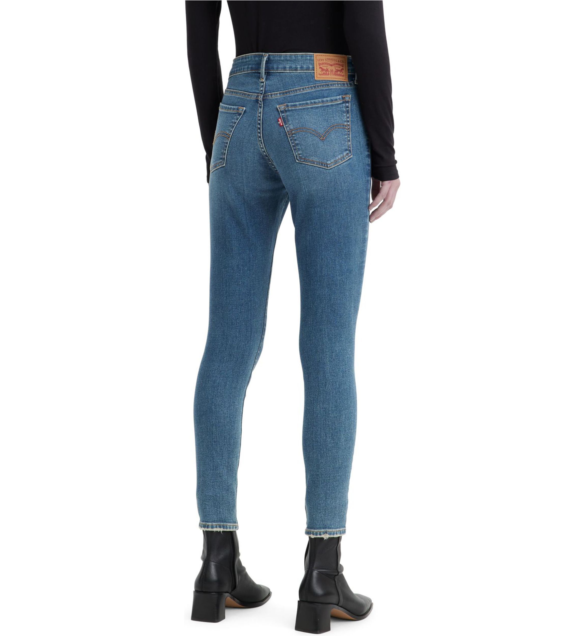 711 Skinny Jeans