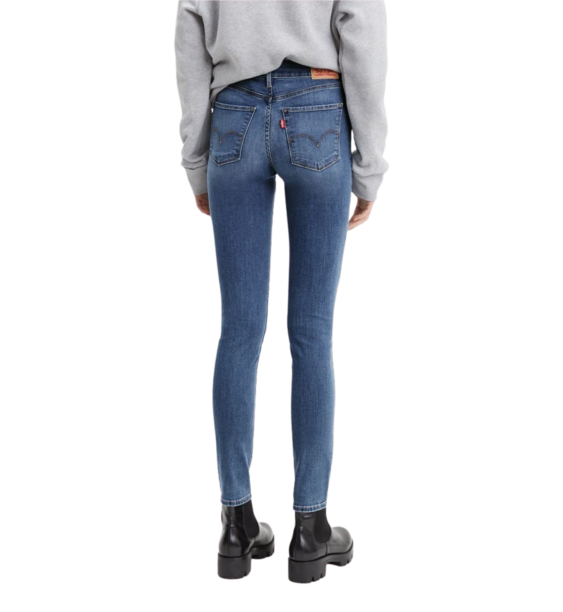 311 Shaping Skinny Jeans