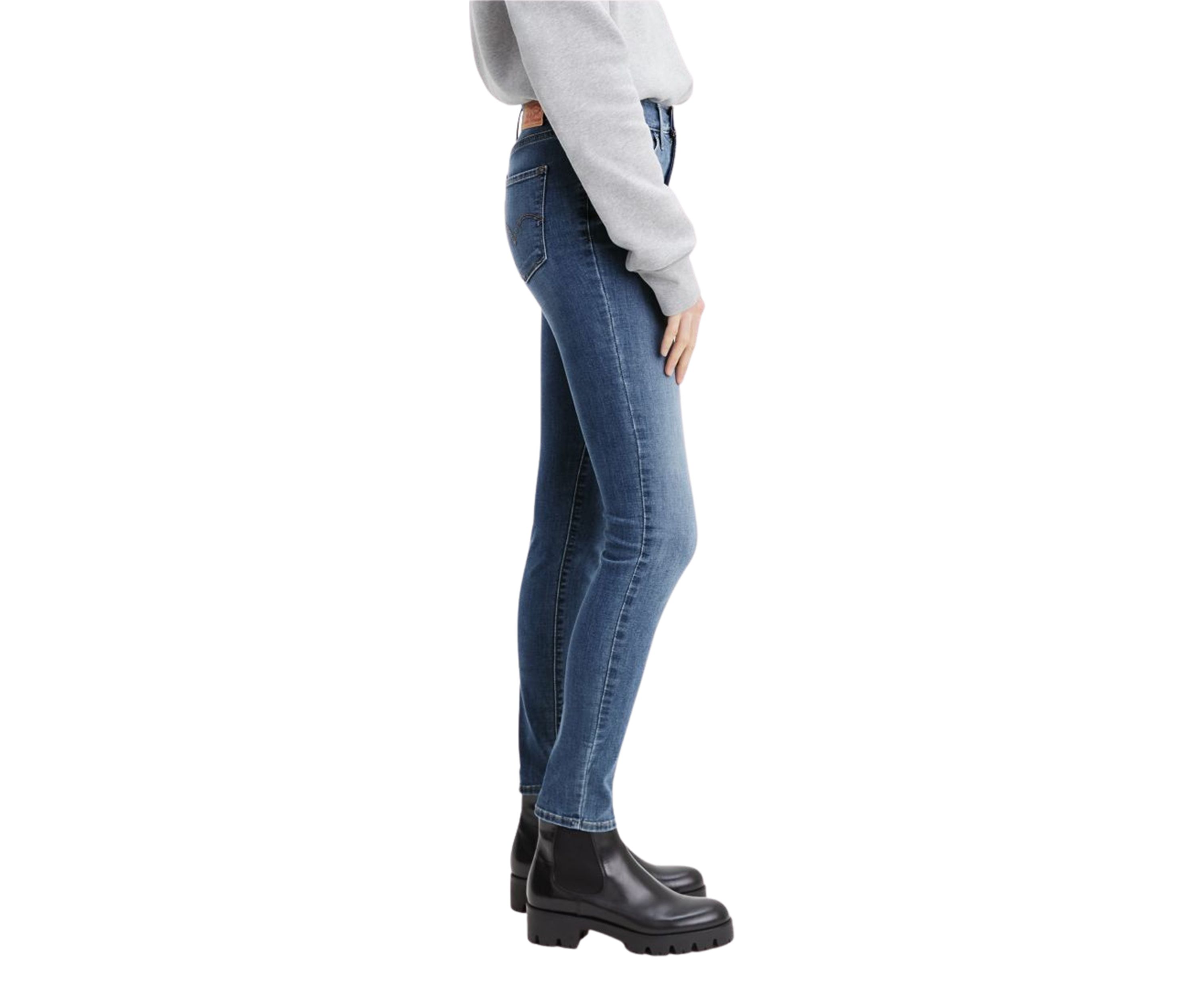 311 Shaping Skinny Jeans