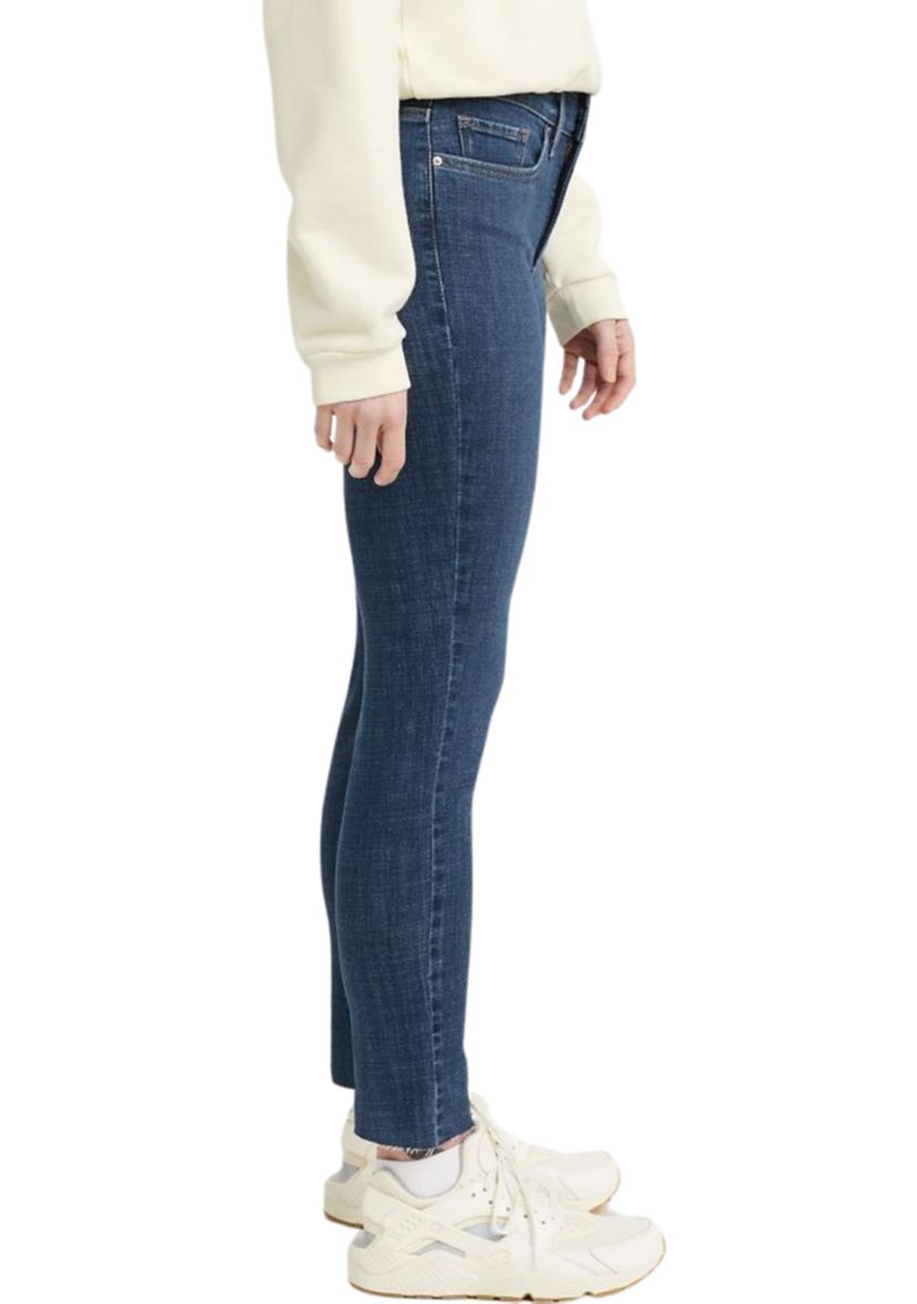 311 Shaping Skinny Jeans
