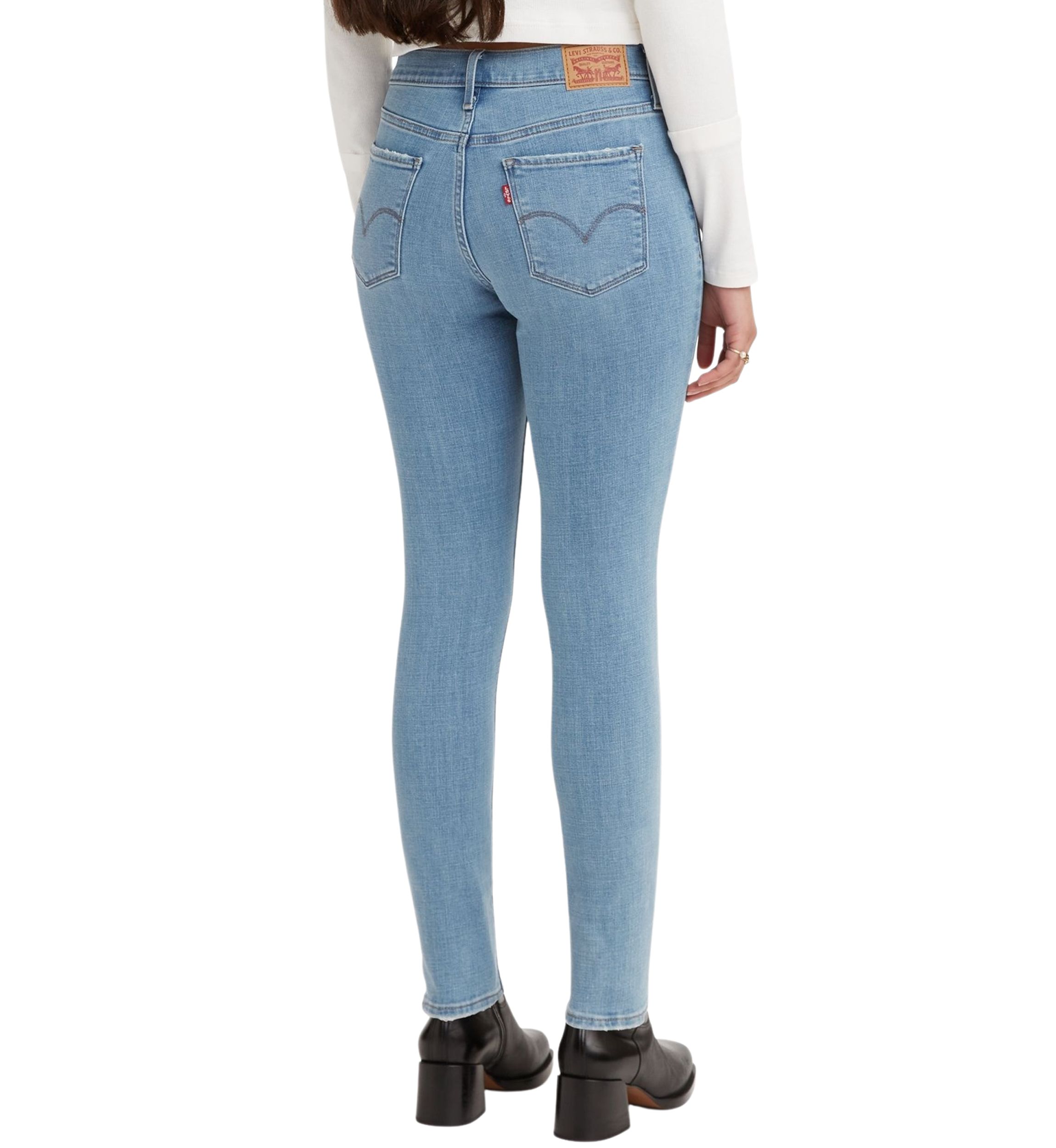 311 Shaping Skinny Jeans 