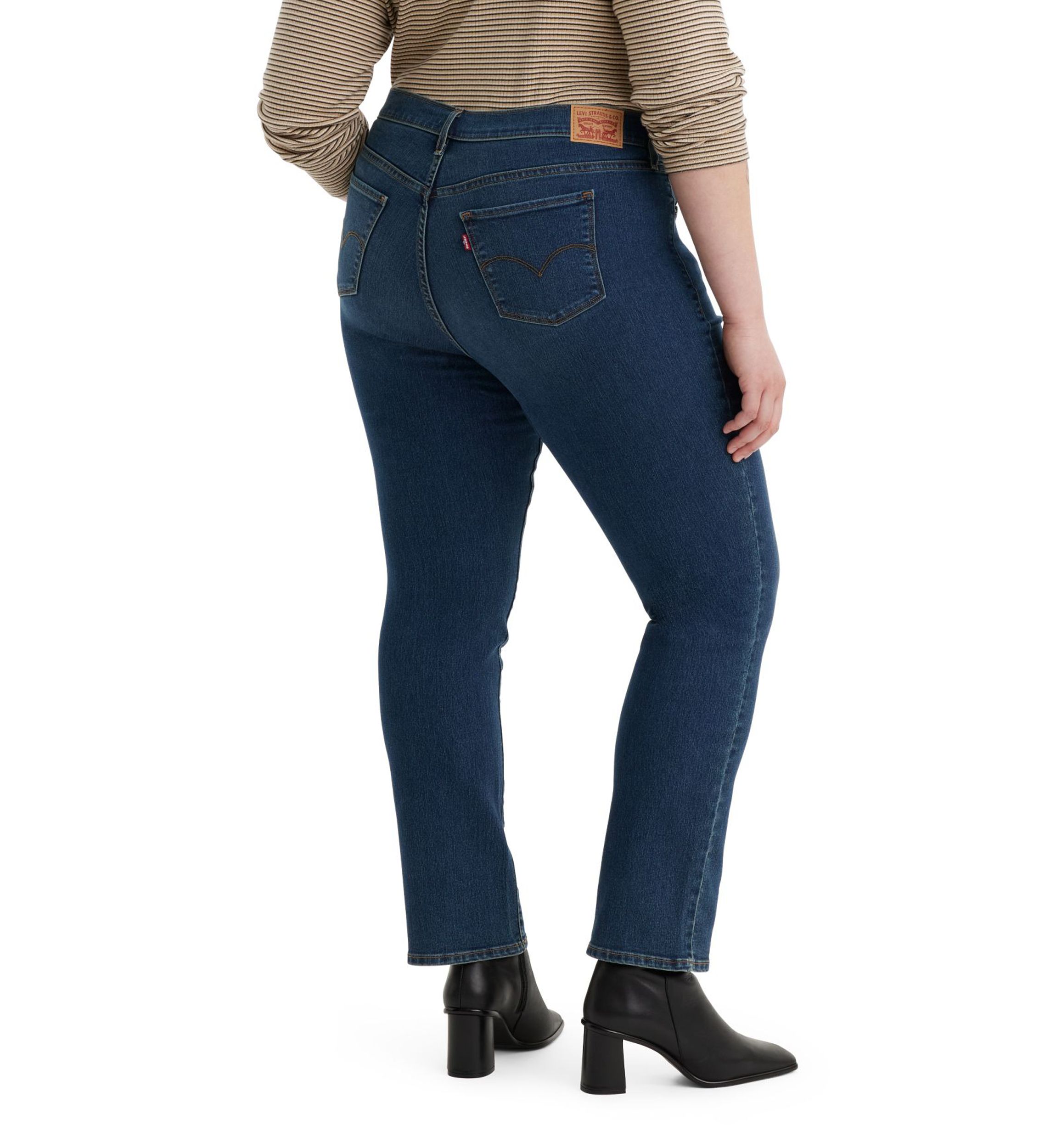 Plus Size Zealous Shaping Staight Jeans 