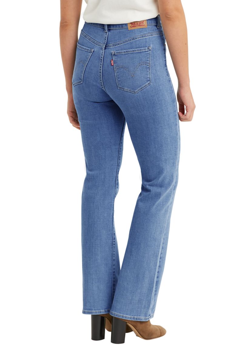 Classic Bootcut Jeans