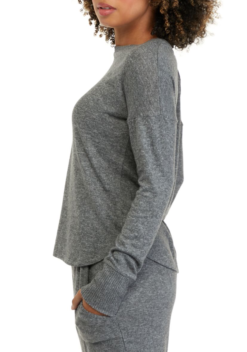 Juniors Long Sleeve Hacci Crew Neck Top 