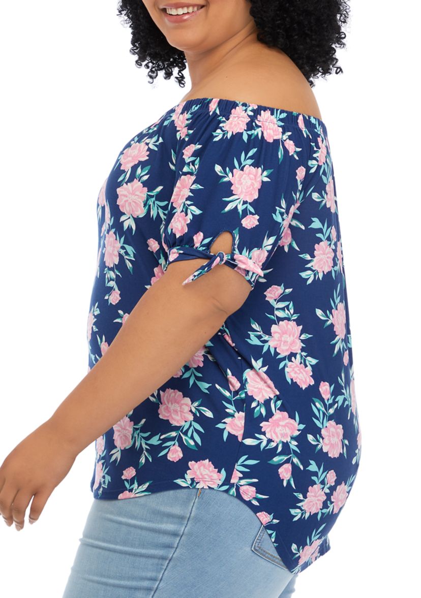 Plus Size Short Sleeve Off the Shoulder Top