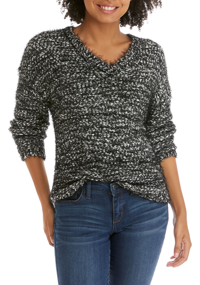 Juniors V-Neck Popcorn Sweater