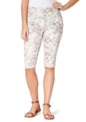 bandolino pull on shorts