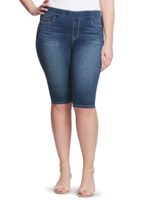 Bandolino Women’s Plus-Size Amalia Belted Denim Shorts – Stretch Comfort, 7-Inch Inseam