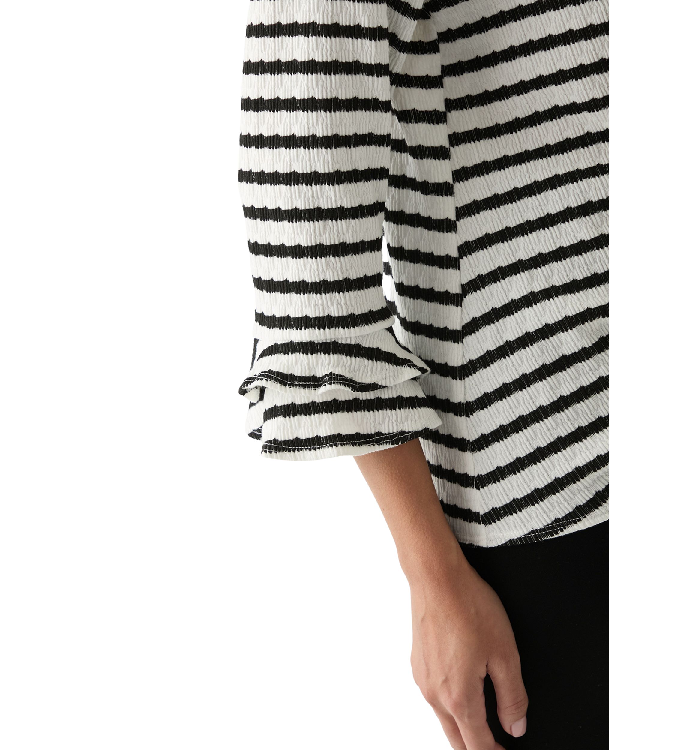 Womens 3/4 Sleeve Tie Hem Knit Blouse