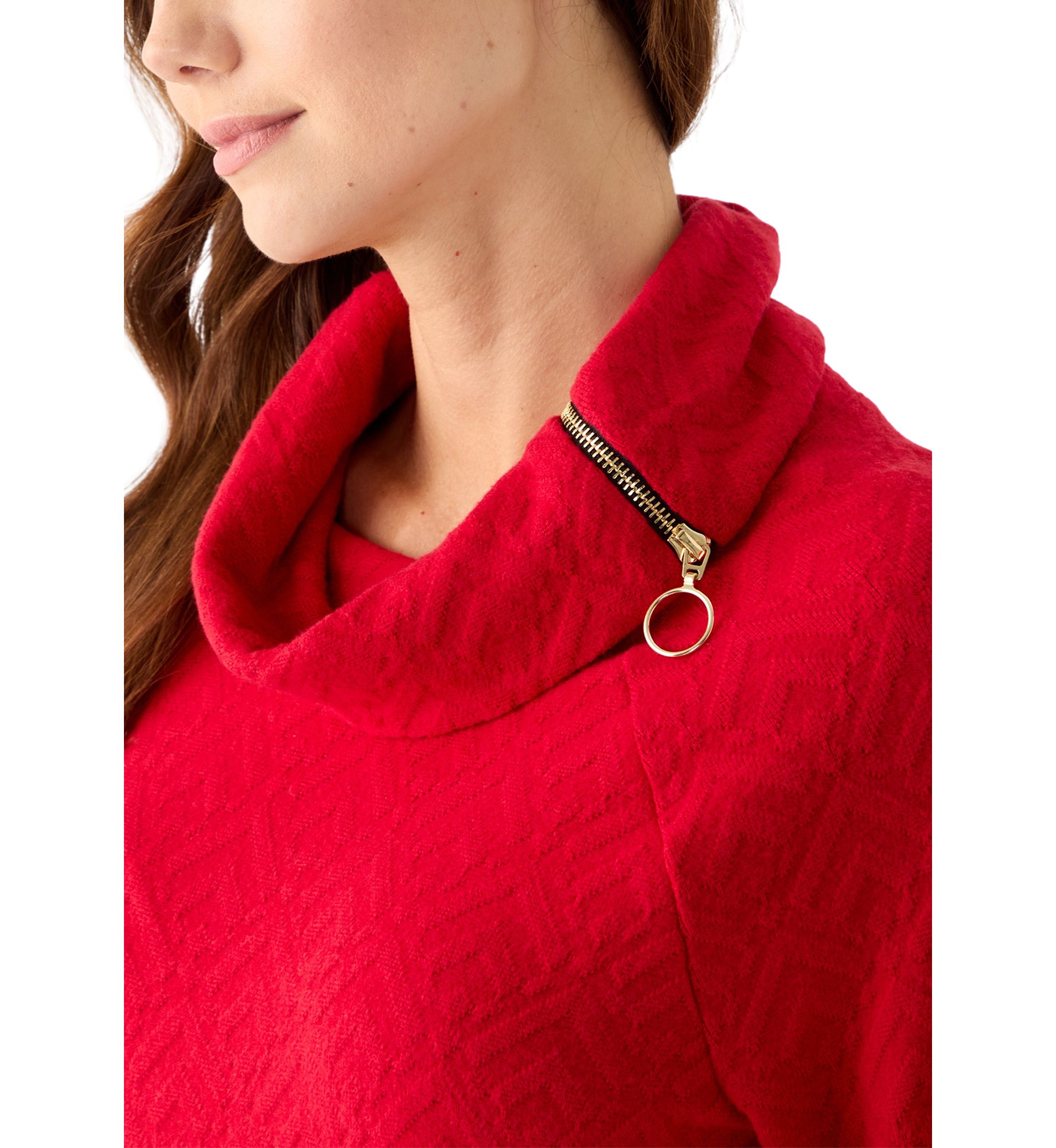 Womens Long Sleeve Jacquard Knit Asymmetrical Hem Pullover