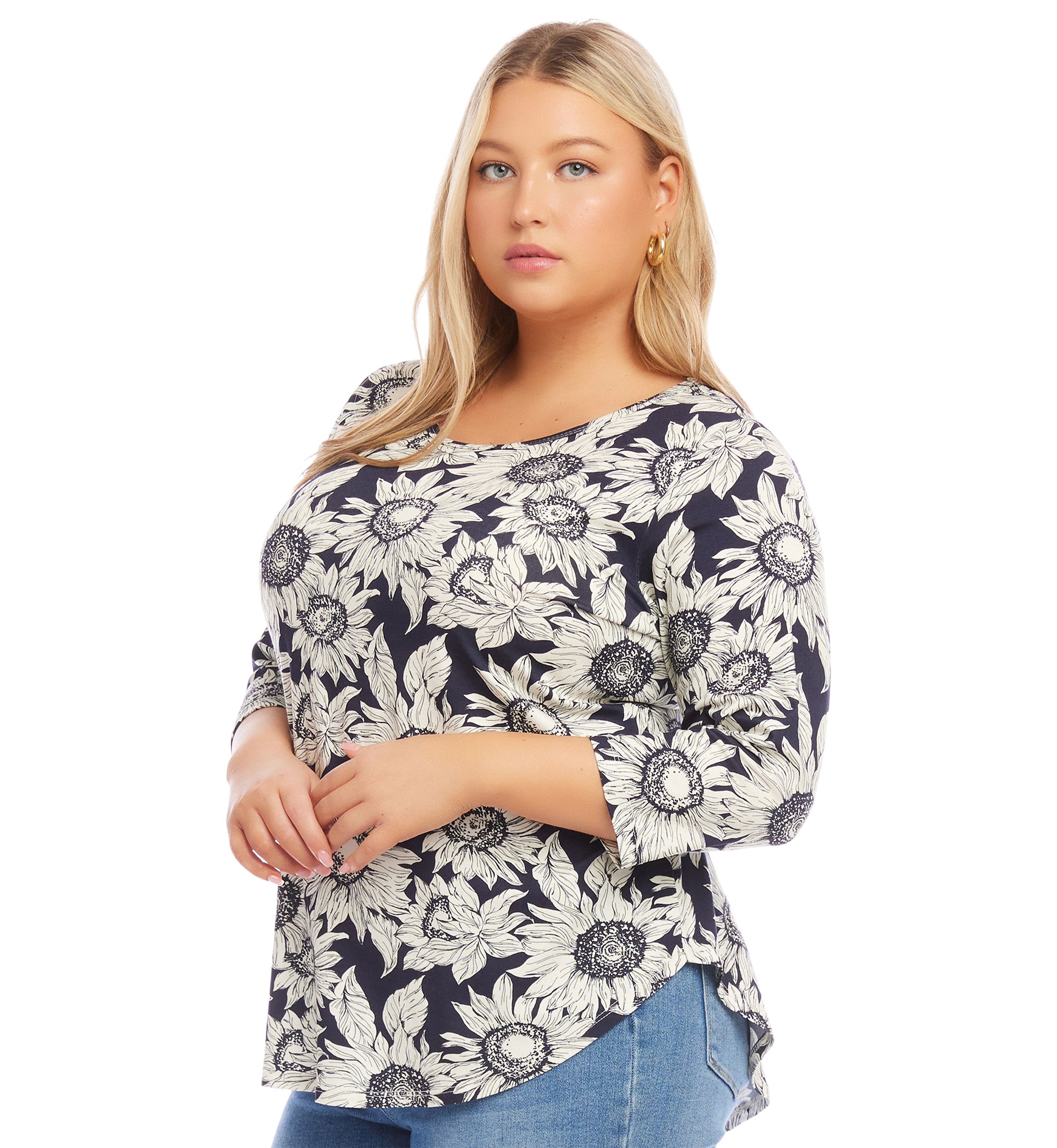 Plus Size 3/4 Sleeve Shirttail Top