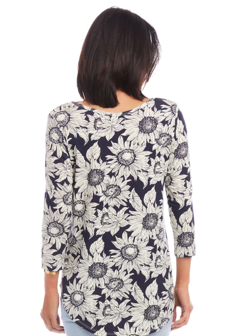Womens 3/4 Sleeve Shirttail Top