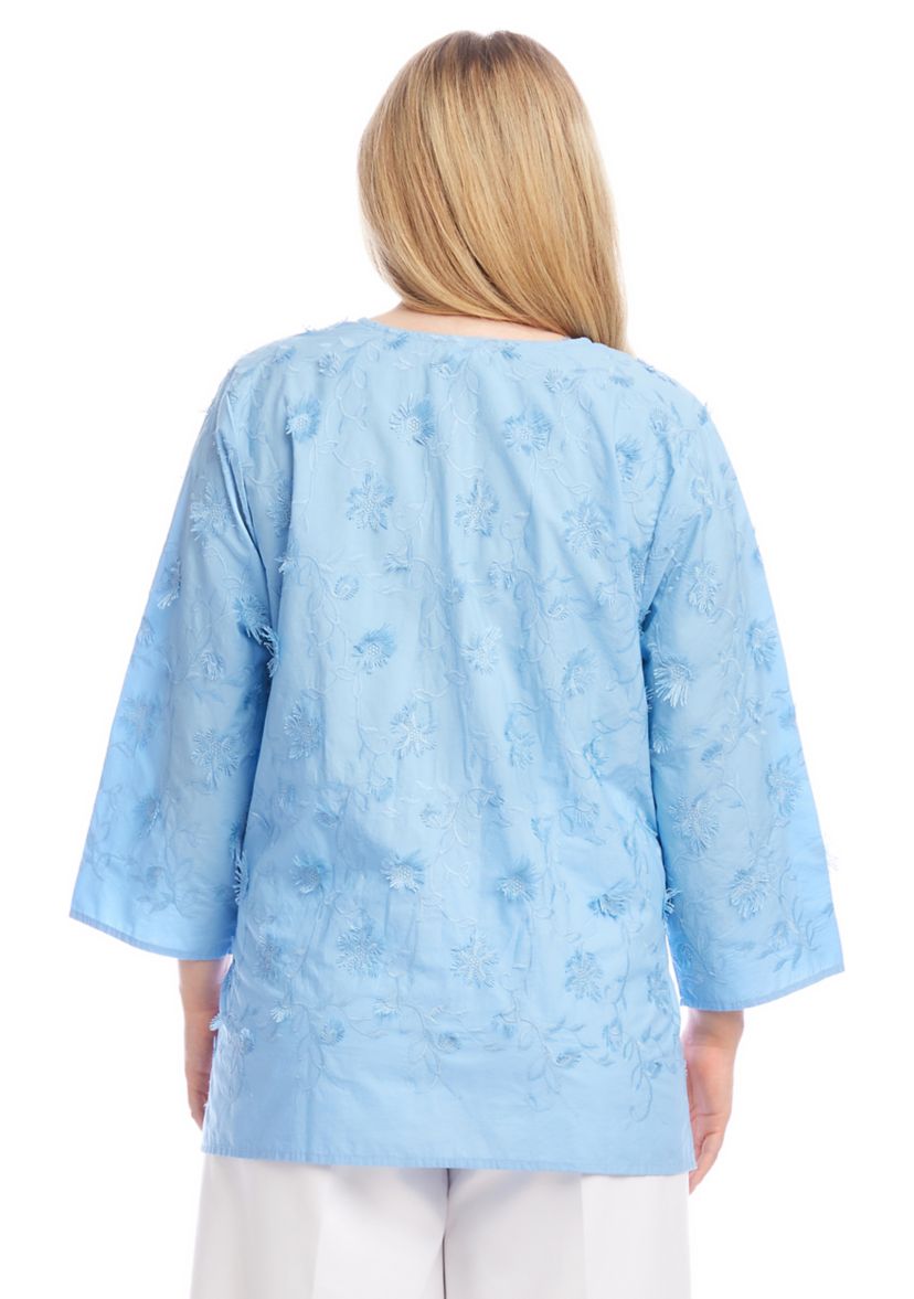 Plus Size 3/4 Sleeve Embroidered Tunic Top
