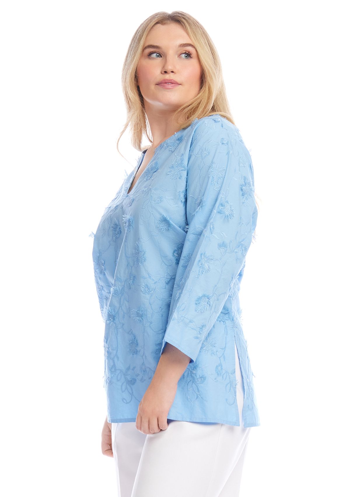 Plus Size 3/4 Sleeve Embroidered Tunic Top