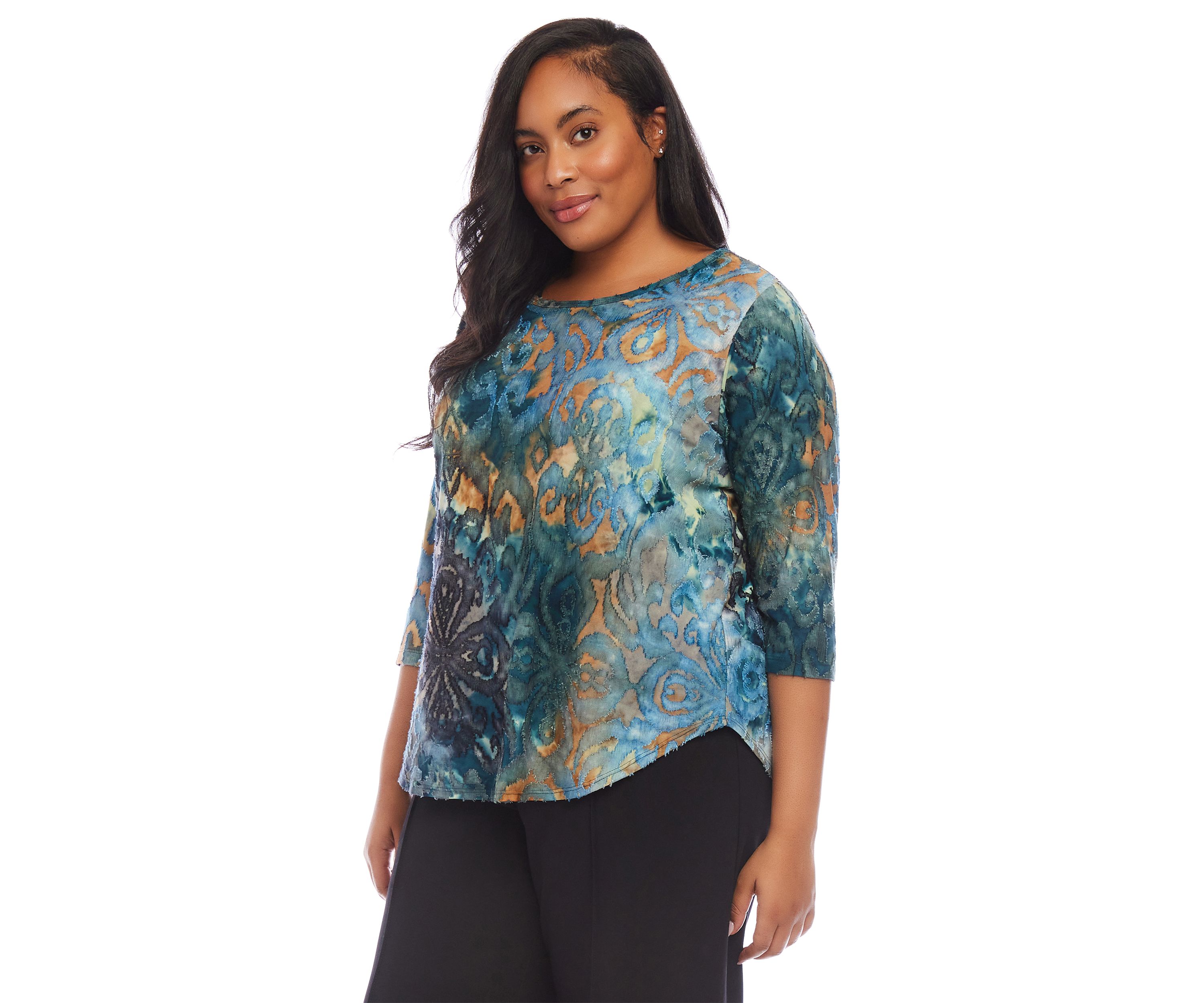 Plus Size 3/4 Sleeve Shirttail Top