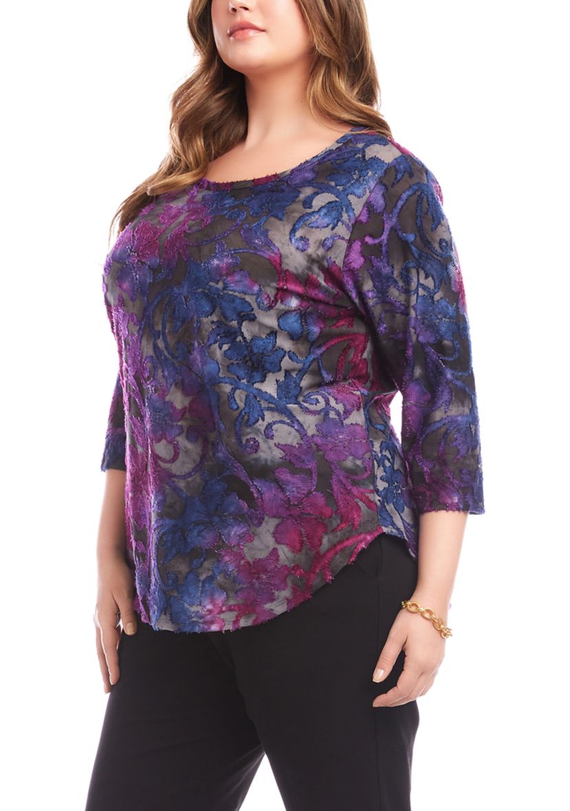 Plus Size 3/4 Sleeve Shirttail Top 