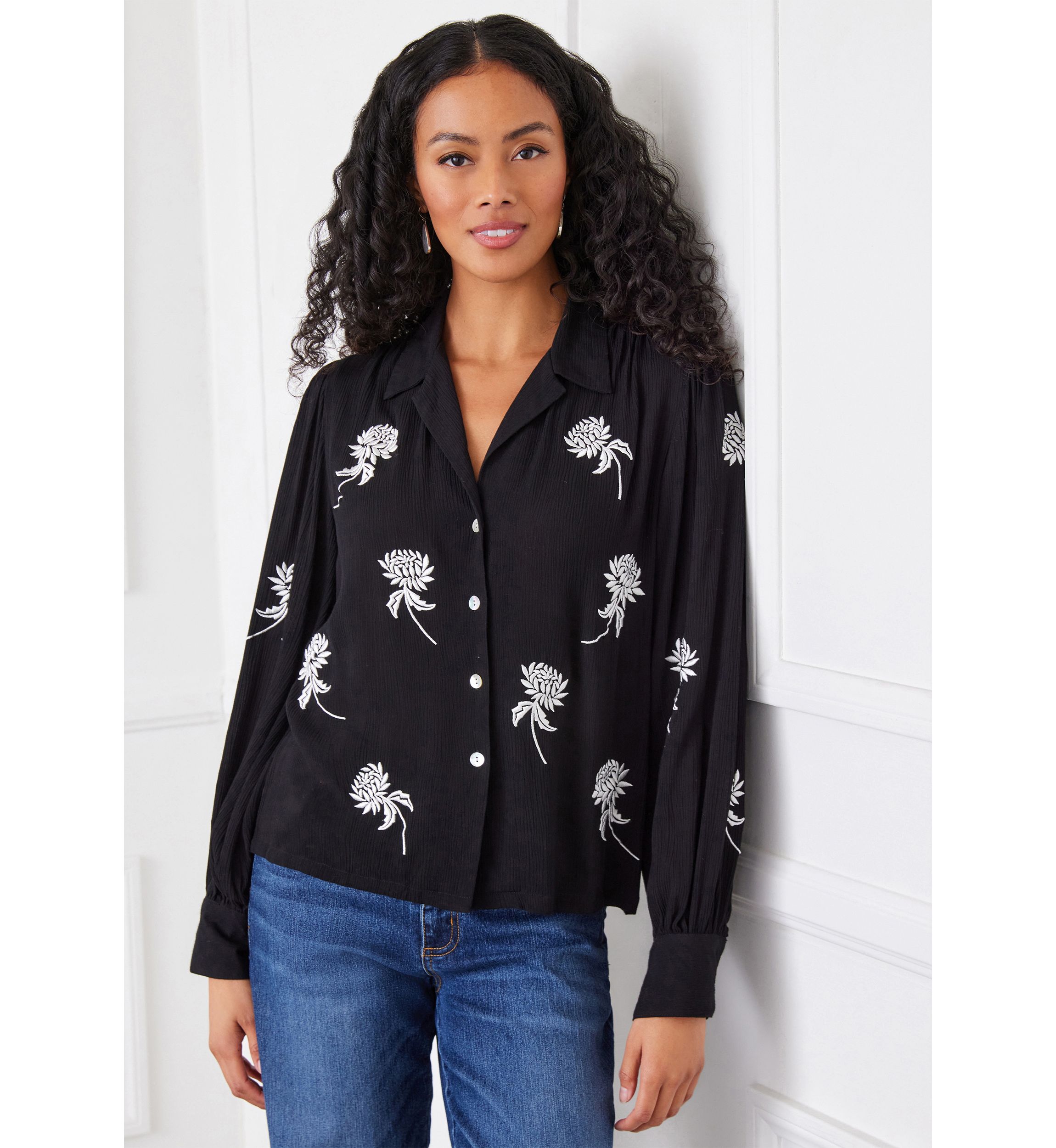Womens Embroidered Blouson Sleeve Top