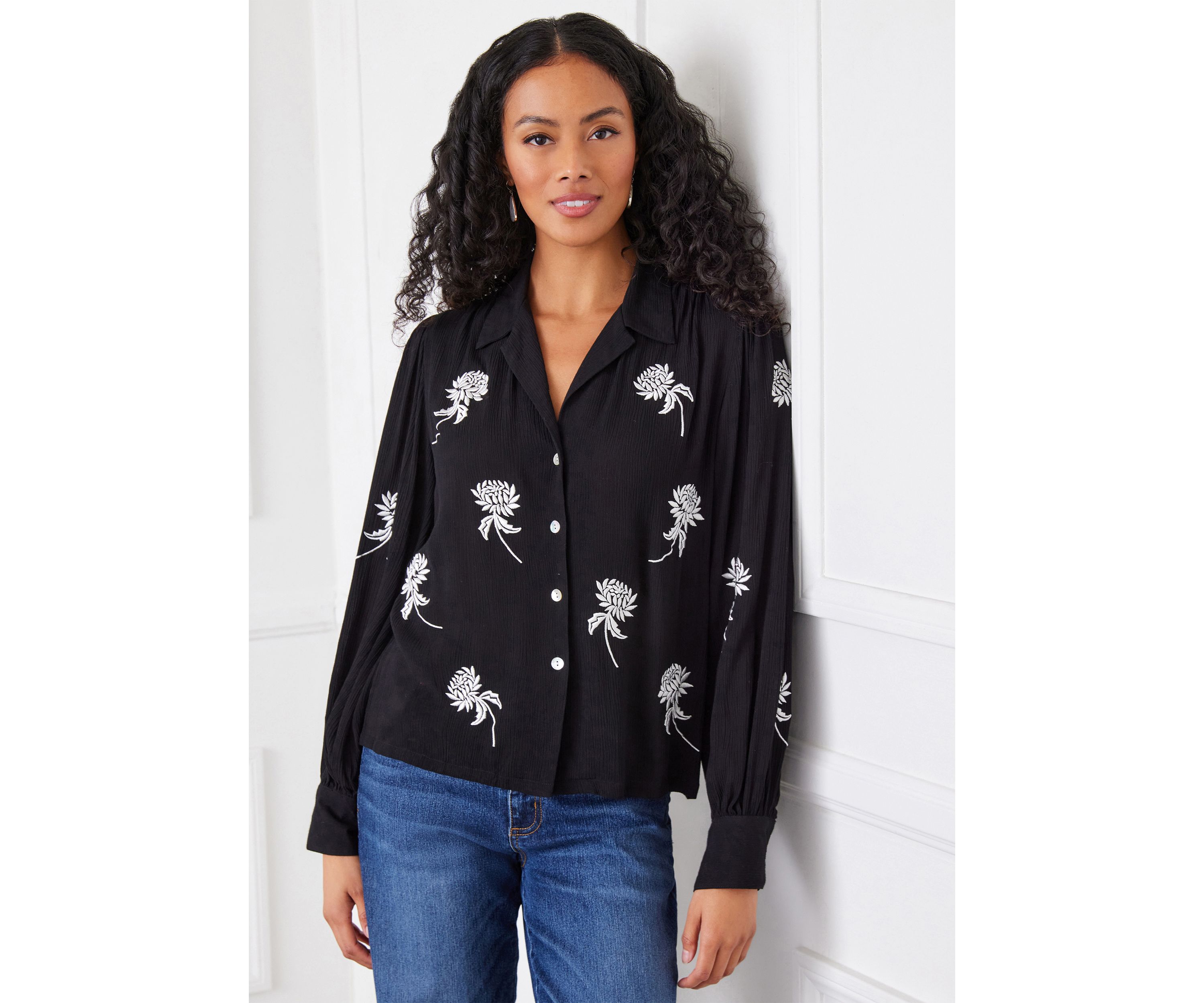 Womens Embroidered Blouson Sleeve Top