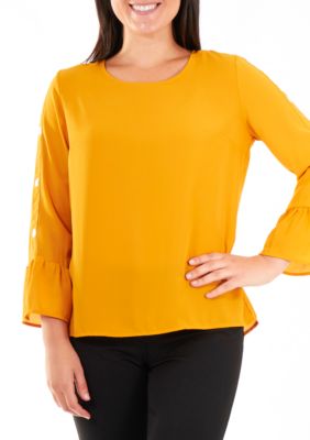 kim rogers 3 4 bell sleeve top with scar