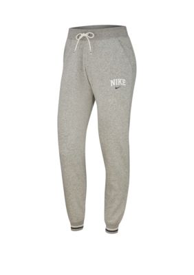 womens nike fleece joggers