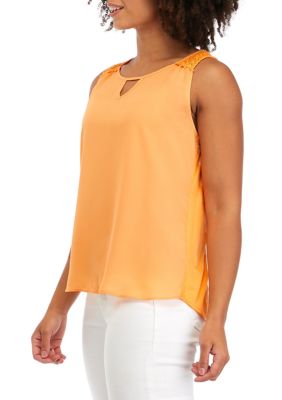 Juniors' Sleeveless Solid Knit Woven Keyhole Top