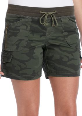 true craft high rise raw edge camo short