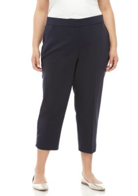 plus size black capris