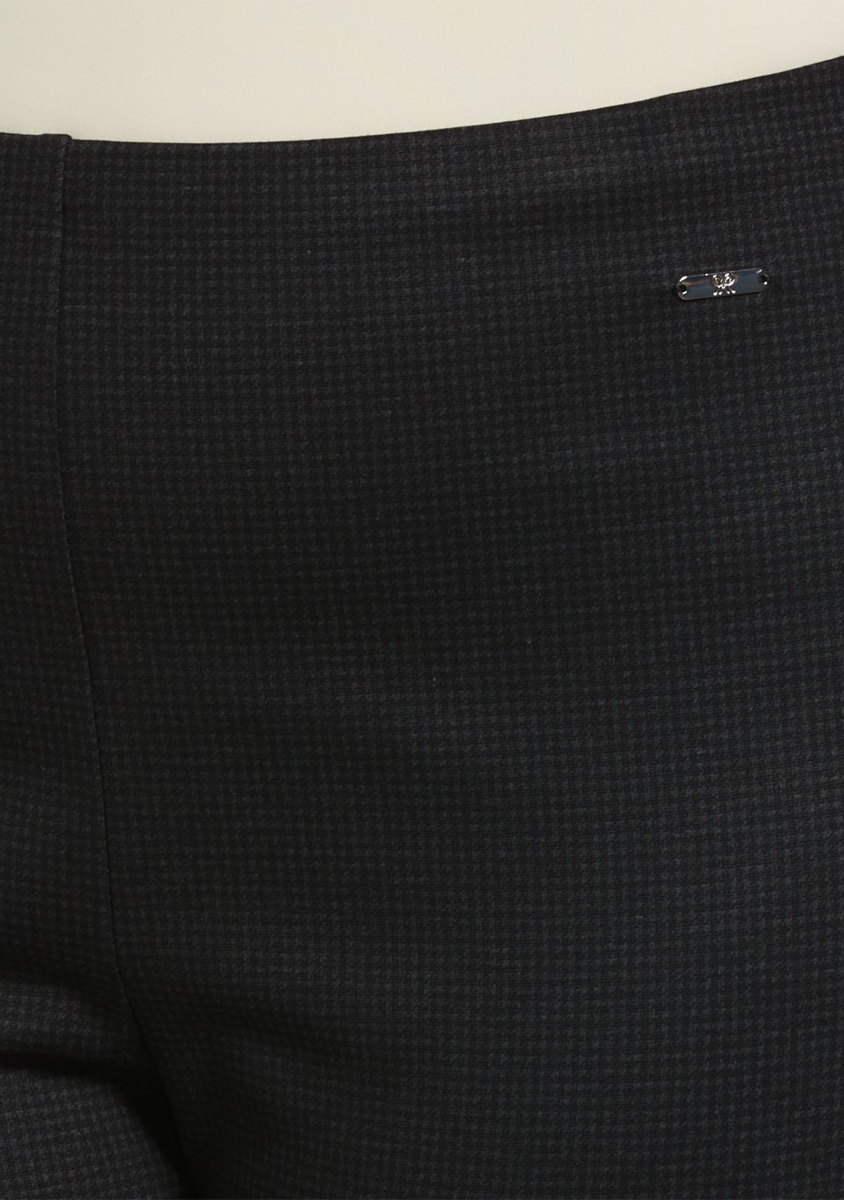 Plus Size Houndstooth Pull On Pants