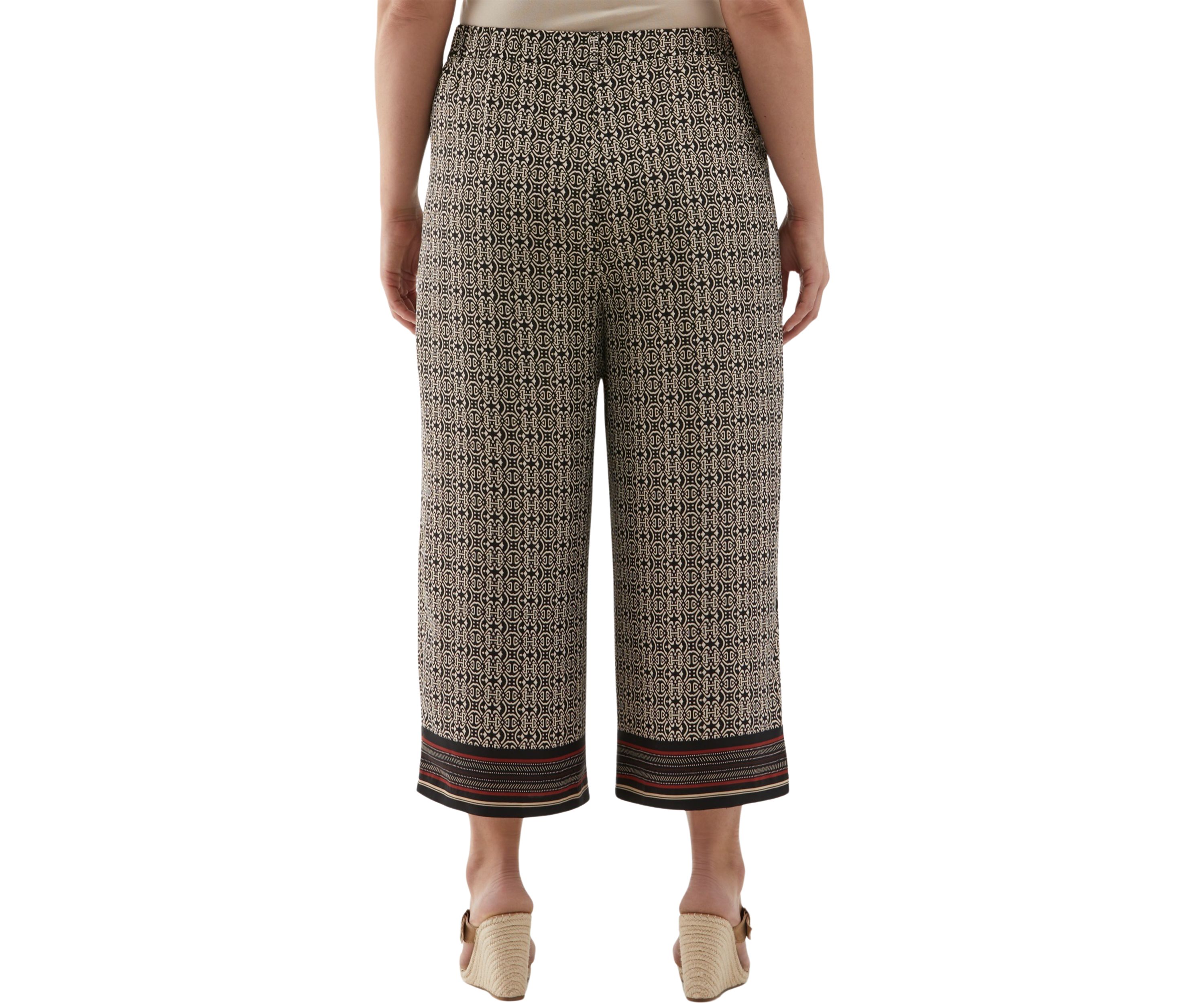 Plus Size Medallion Print Wide Leg Crop Pants