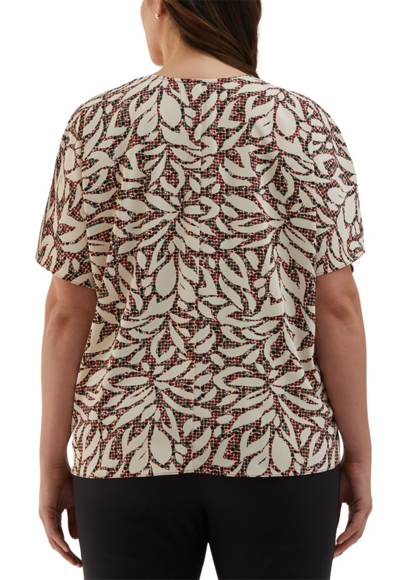 Plus Size Beach Geo Print Layered Dolman Short Sleeve Blouse