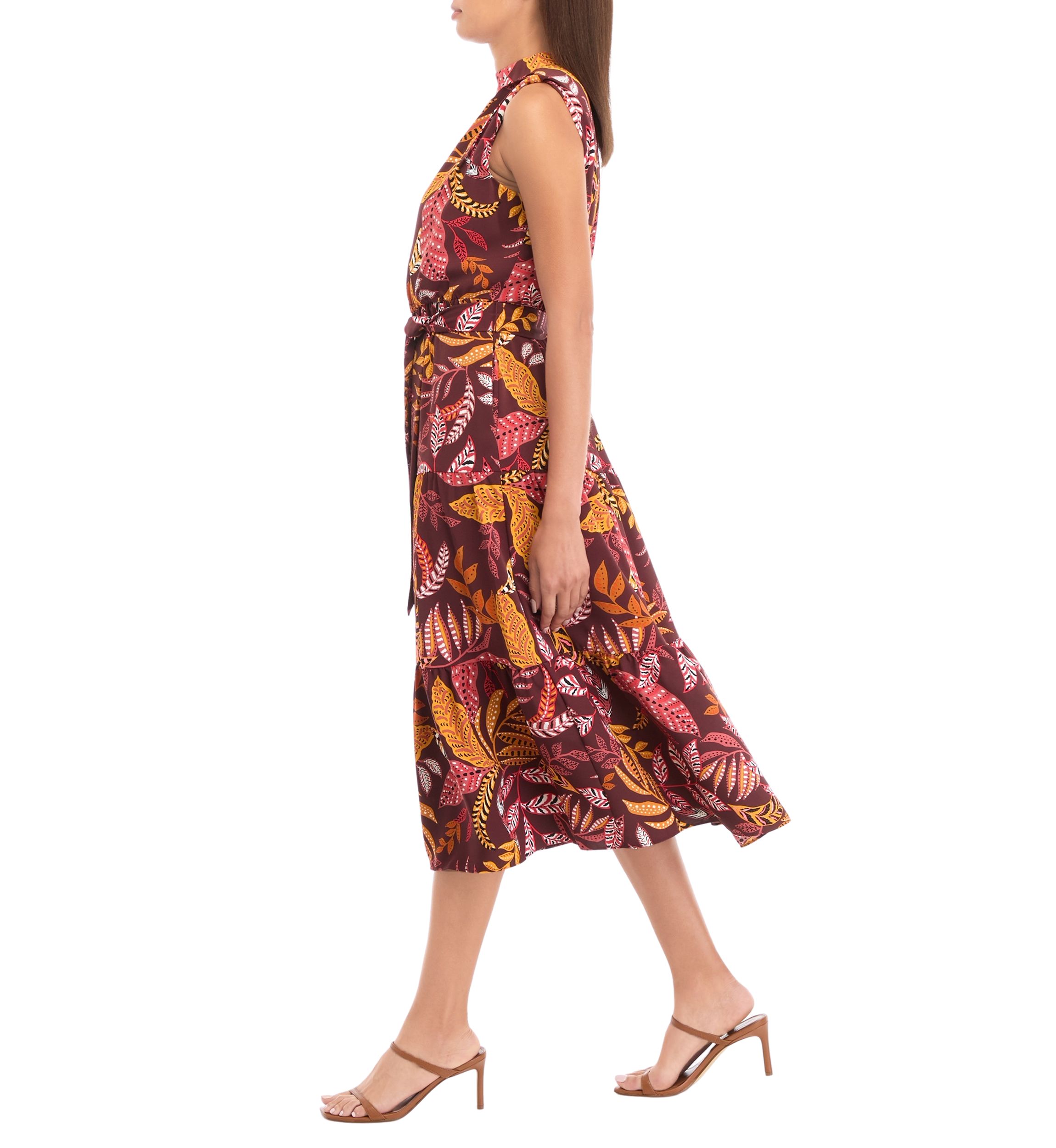 Petite Leaf Print Belted Sleeveless Dress