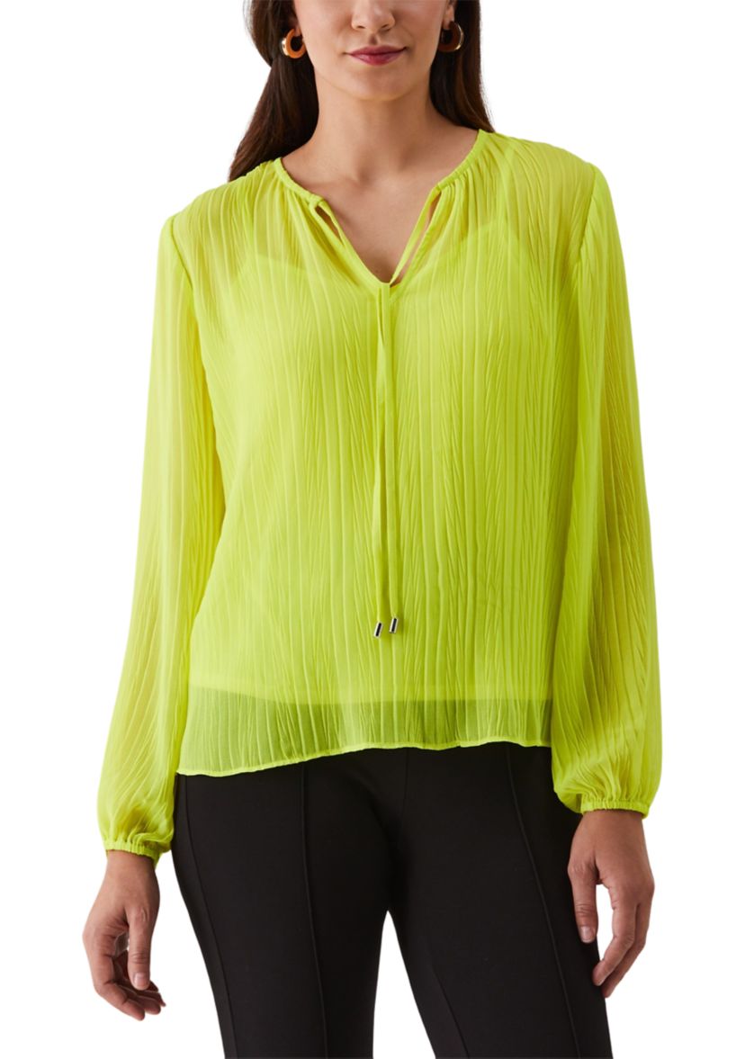 Petite Pleated Balloon Sleeve Blouse