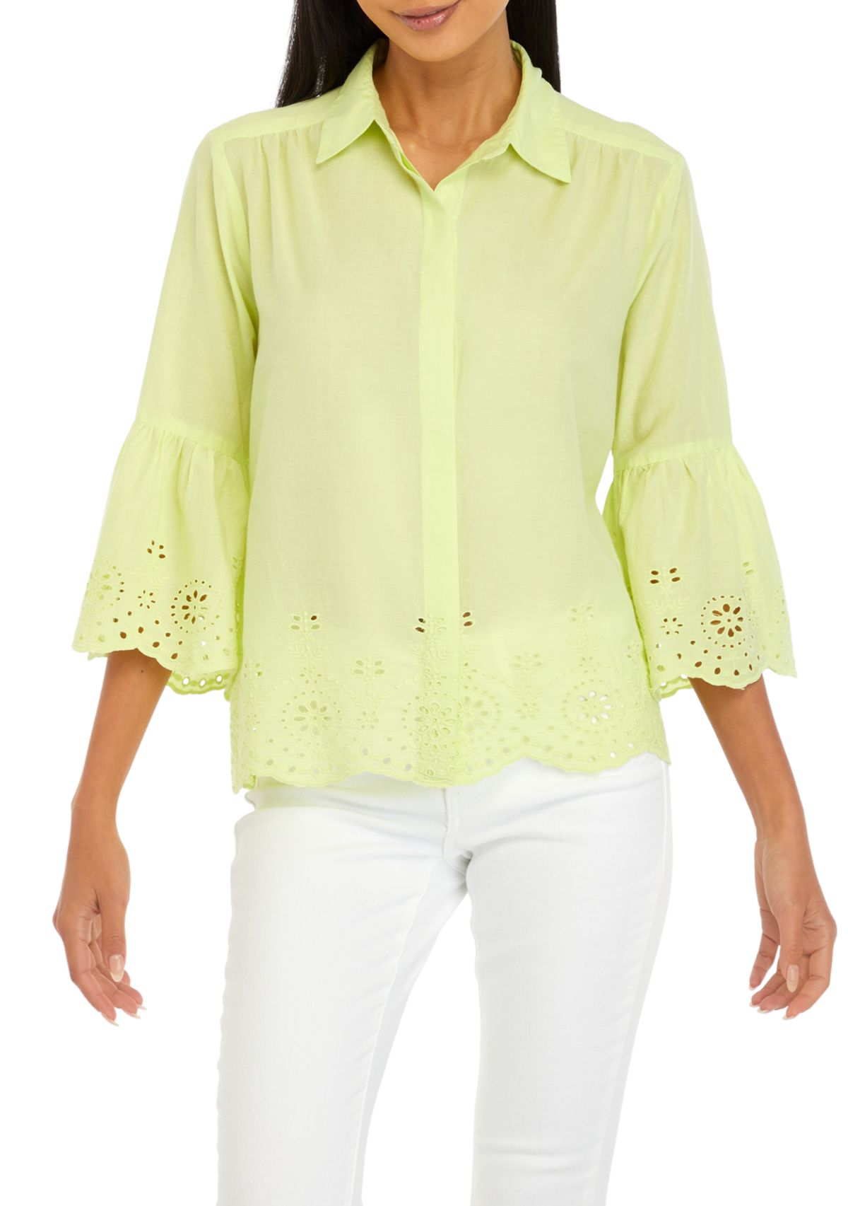Petite Embroidered 3/4 Sleeve Blouse