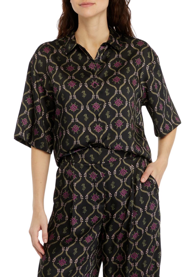 Womens Trellis Printed Relaxed Short Sleeve Button Down Shirt
