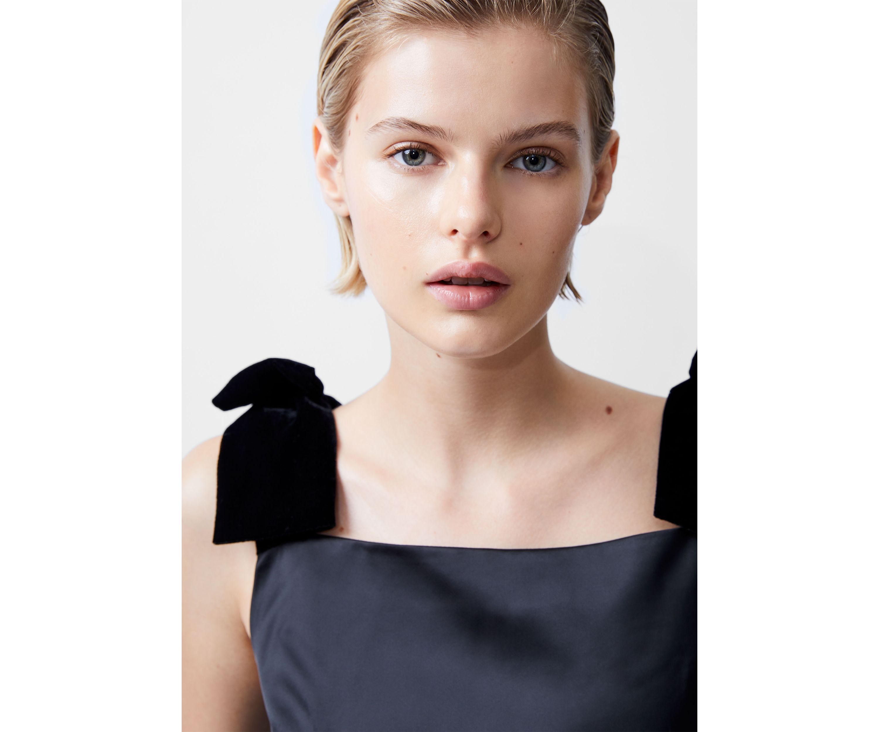 CAREY SQUARE NECK DRESS